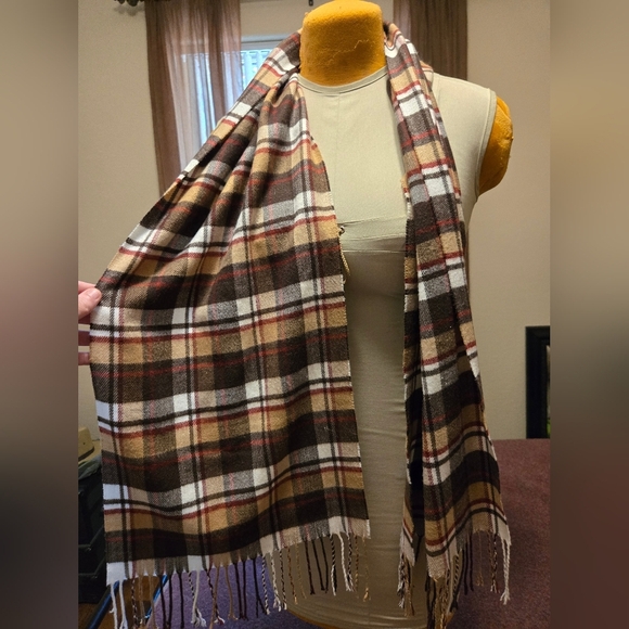 100% Scottish Cashmere Scarff In Red, Brown And Tan Plaid 63in Long 12in Wide - Picture 4 of 5